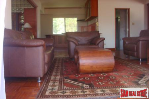 Chiang Mai Bargain For Sale a 210 sqm Golf Course Penthouse-12