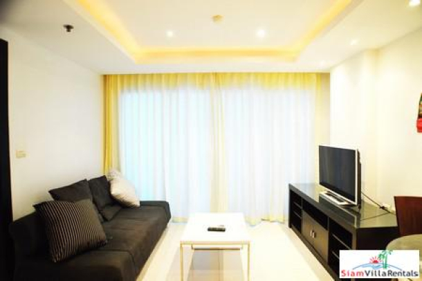 Ultra Modern 1 bedroom Low Rise Condo Located In The Heart of Pattaya-4