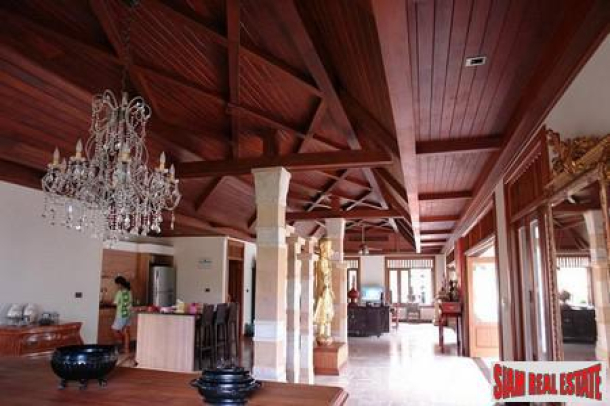 Quick Sale! Luxurious 5 Beds House on 2 Rais Of Land From 60MB Now Only 29MB!-11