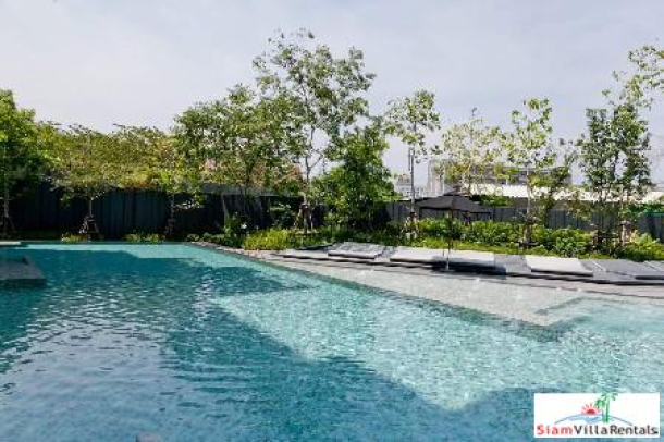 Two Bedroom Condo for rent in a Great Patong Location!-11