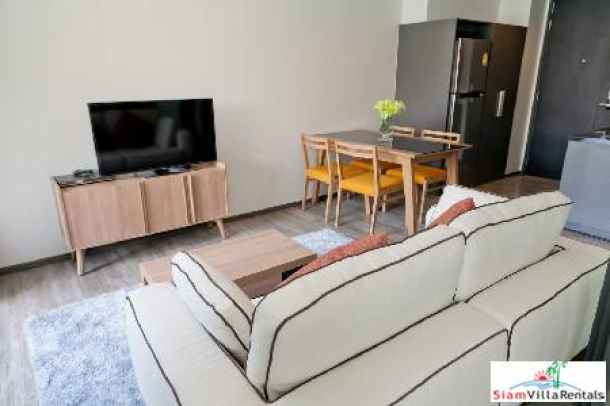 Two Bedroom Condo for rent in a Great Patong Location!-7