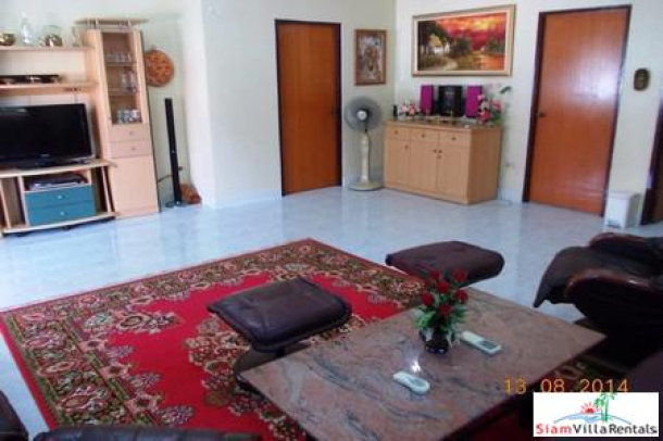 Hot Deal! Beautiful Detached House with Hight Quality Furniture For Long Term Rent-2