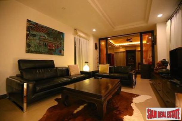 Luxurious Modern Style Design 5 Bedrooms House with Large Private Pool in Pattaya-11