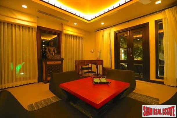 Luxurious Modern Style Design 5 Bedrooms House with Large Private Pool in Pattaya-8