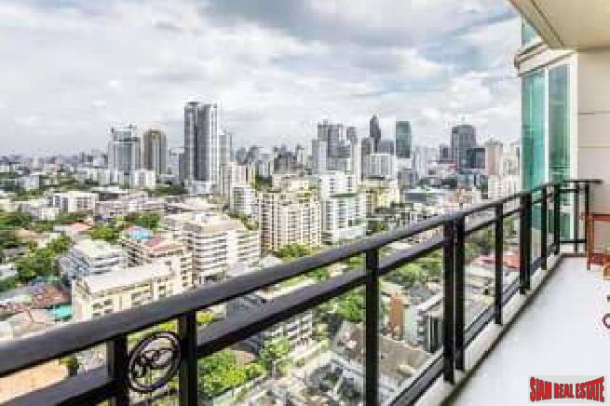 Royce Private Residence | Private Luxurious and Modern Three Bedroom Apartment for Rent in Phromphong.-16