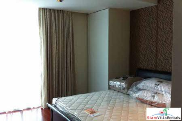 Athenee Residence | Very Large Luxury Three Bedroom Condo for Rent at Rajdamri BTS.-3