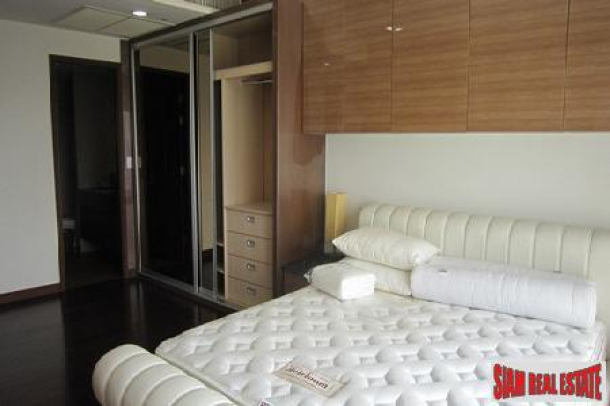 Luxury 2 bed at Ratchadamri BTS. Baan Rajprasong.-8