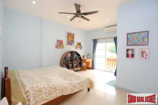 Spacious 4 bedroom family home with swimming pool for sale in Chiang Mai-11