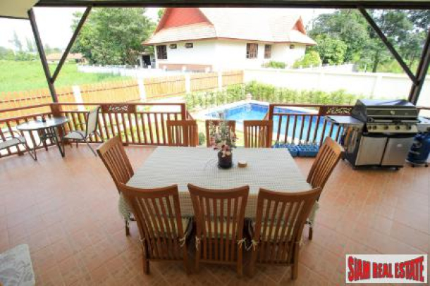 Villa Asoke | Luxury Two Bedroom Duplex for Rent in Phetchaburi-15