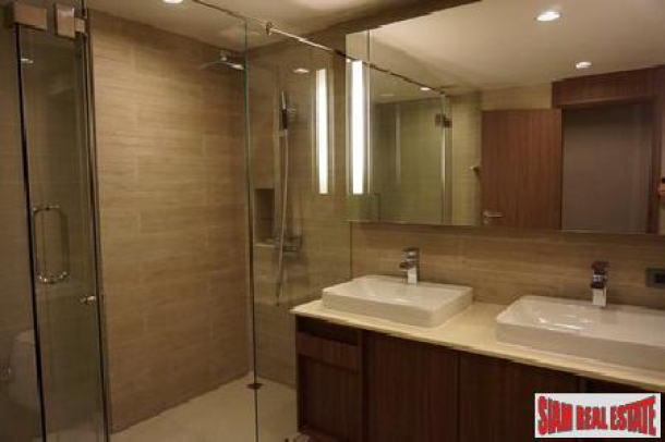 Brand New Luxury 3 bedroom. 5 mins to Chong Nonsi BTS.   Beautiful View on Quiet Soi.-7