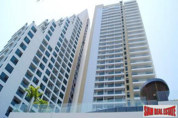 Luurious New High Rise Condominium A new Landmark on Pratumnak Hills Near Cosy Beach.-7