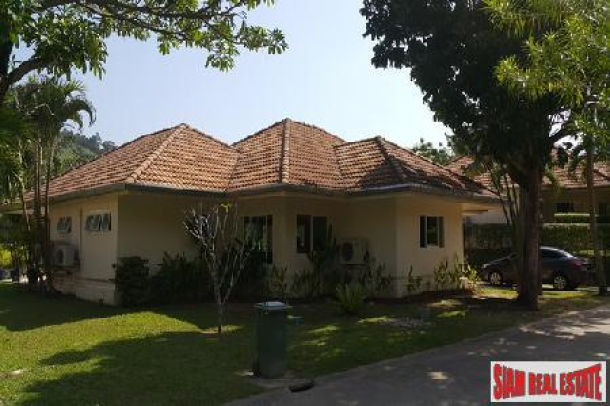 2 Bed plus office Pool Villa for Sale directly on Loch Palm Golf Course-18