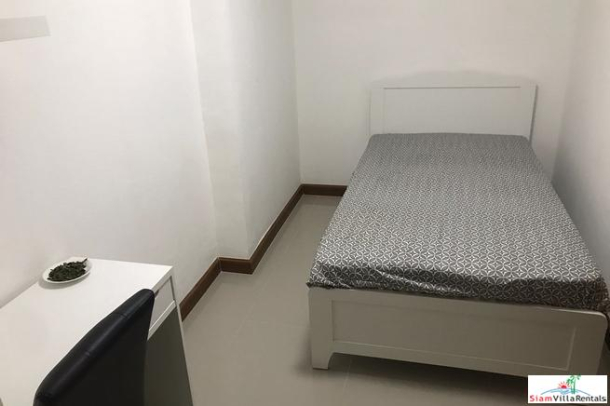 Asoke Place | Spacious Two Bedroom Condo in the Center of Asoke Area-11