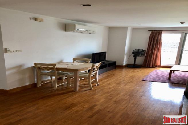 Lovely 2 Bedroom. Central but quiet. Baan Siri Sathorn-6