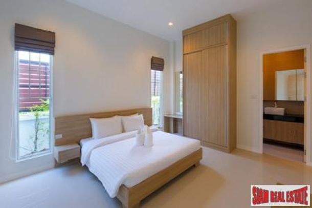 Modern Pool Villa in New Hua Hin Estate-3