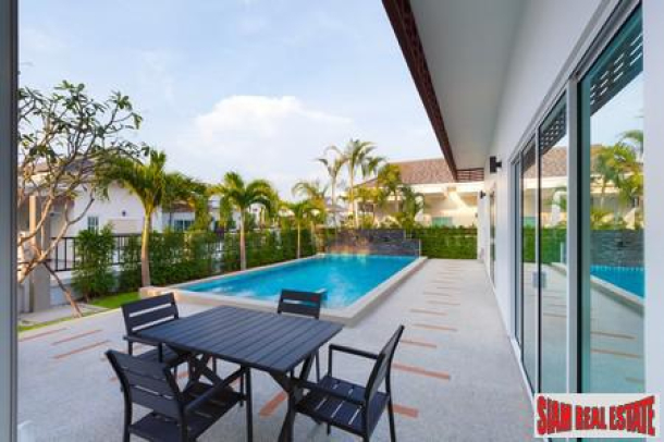 Modern Pool Villa in New Hua Hin Estate-9