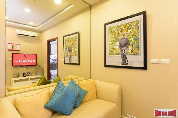 Super Luxury 4 Bedroom Absolute Beachfront Condominium in Pattaya Jomtien-27