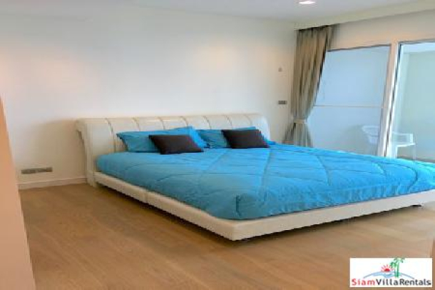Super Luxury 4 Bedroom Absolute Beachfront Condominium in Pattaya Jomtien-8