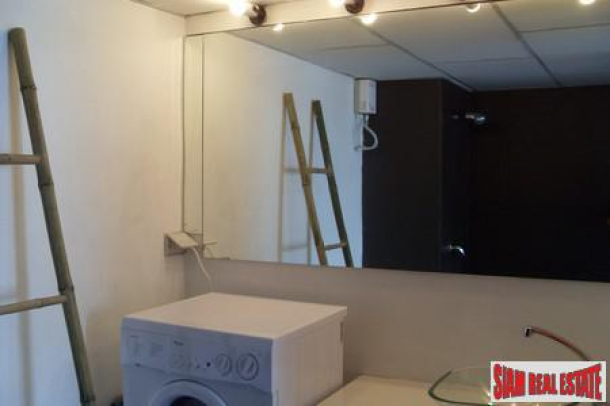 38 Mansion | Fully Renovated large 2 bed near Thonglor BTS.-9