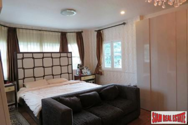 Single House in Compound at Onnut 17. Reduced to Sell Quick! 10.8 Million THB. *Urgent Sale.-3