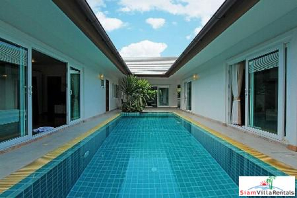 Modern Three-Bedroom Beach House Pool Villa in Banglamung Pattaya-1