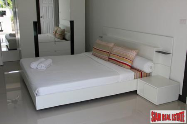 Modern 3-Bedroom Pool Villa at Sai Yuan, Rawai, Phuket-12