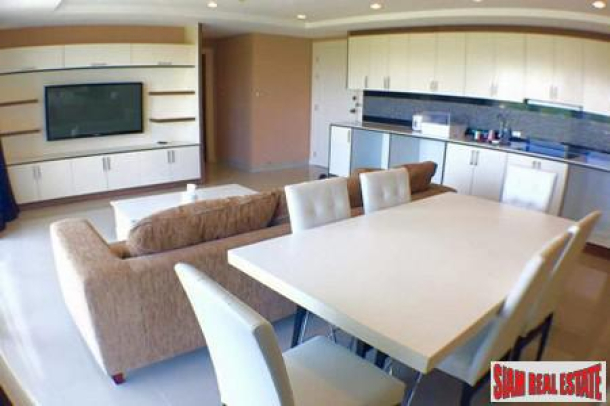 Modern 2 Bedrooms For Sale in Popular Condo in Jomtien Area For Quick Sale-5