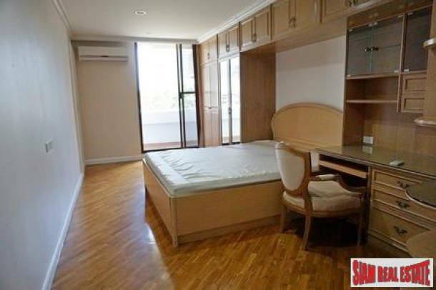 Renovation Dream on Sukhumvit Soi 15. 200 Sqm at The Concord. 3 beds. 600m To Asoke BTS.-9
