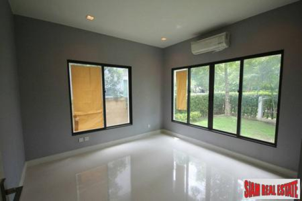 Setthasiri Krungthep Kreetha | New Designer Home with 4 Bedrooms and 318 Sqm.-9