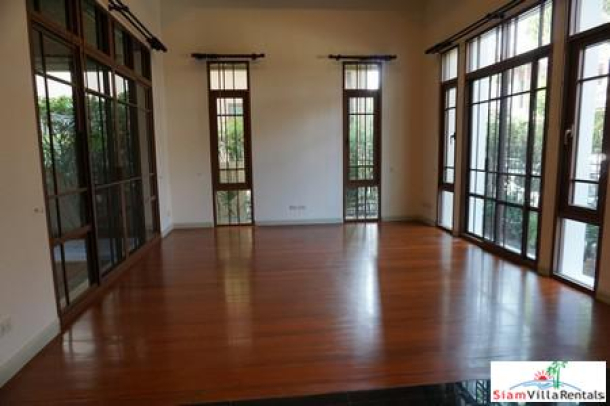 Baan Sansiri | Four bedroom Unfurnished Family Home for Rent in Gated Compound at Ekkamai BTS-5