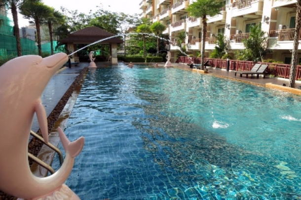 Pool View Condo for Sale in Patong Beach-1