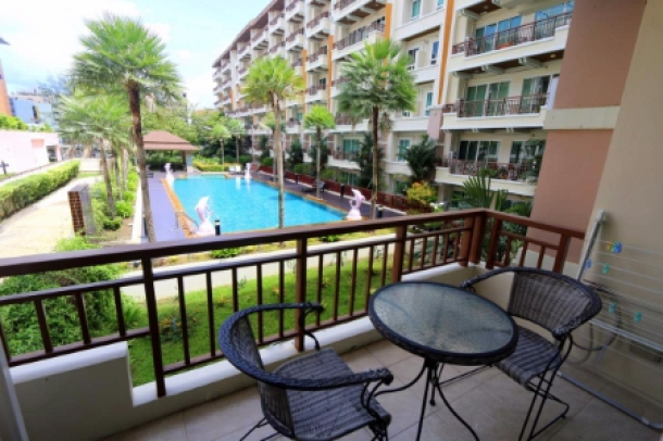 Pool View Condo for Sale in Patong Beach-10