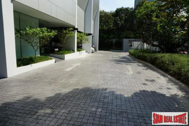 Brand New Duplex and Triplex Townhouse Style Condo on Surawong-18