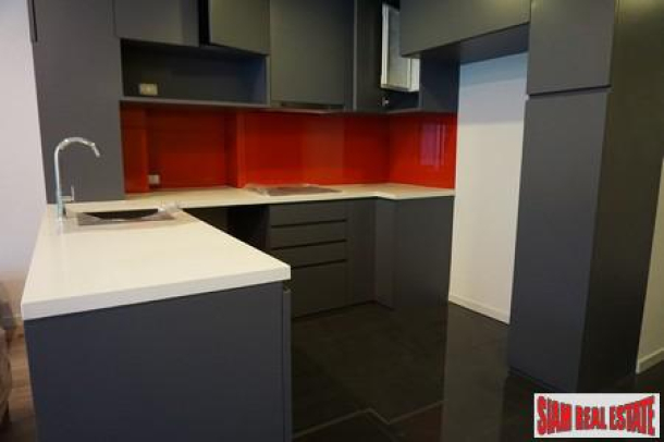 Brand New Duplex and Triplex Townhouse Style Condo on Surawong-3