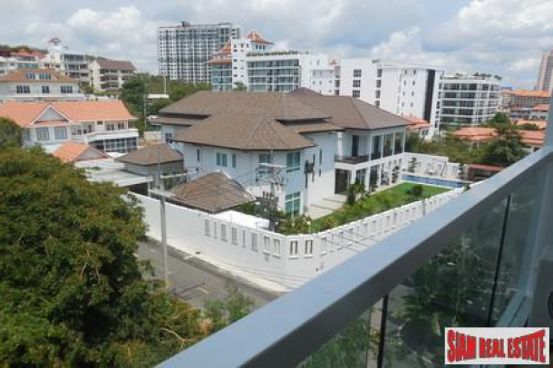 Modern Condominium in Pattayaâ€™s prime location on the Pratumnak Hill-8