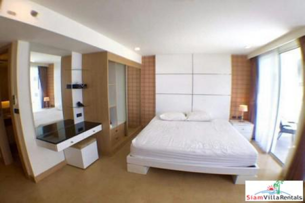 1 Bedroom Luxury Condo on Pratumnak Hills Just only 150 Meters from Cosy Beach-7