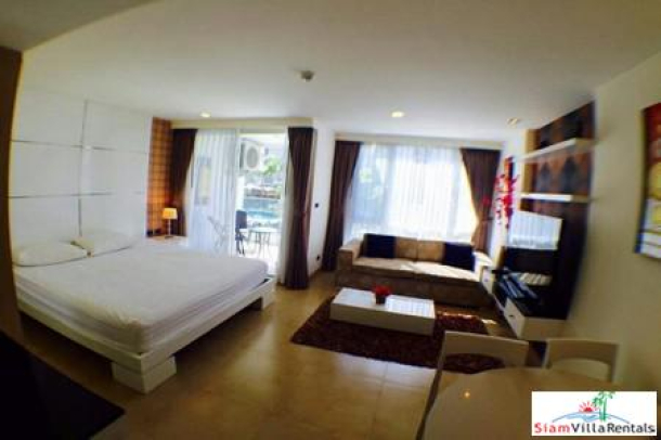 1 Bedroom Luxury Condo on Pratumnak Hills Just only 150 Meters from Cosy Beach-8