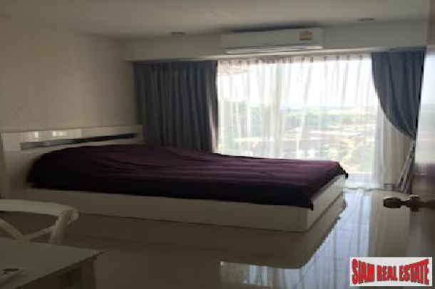 Panoramic Sea Views from this Spacious 2 Bedroom Apartment in Karon-4