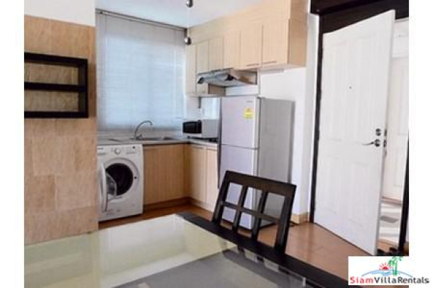 Plus 38 | Nice Quiet One Bedroom Condo for Rent in Thong Lo-5