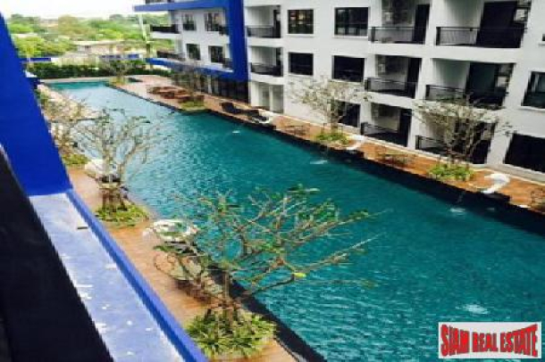 Modern Low Rise 1 Bed Condo Near Many Shoppings and Attractions-1