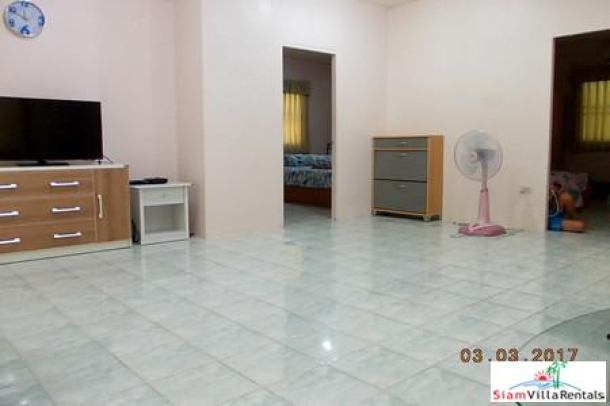 Spacious 2 Bedrooms House For Long Term Rent - East Pattaya-7