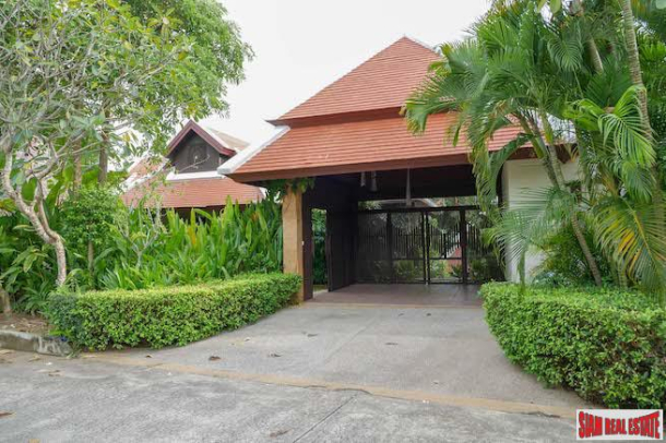 Three Bedroom Pool Villa for Sale in a Desirable Area of Rawai-30