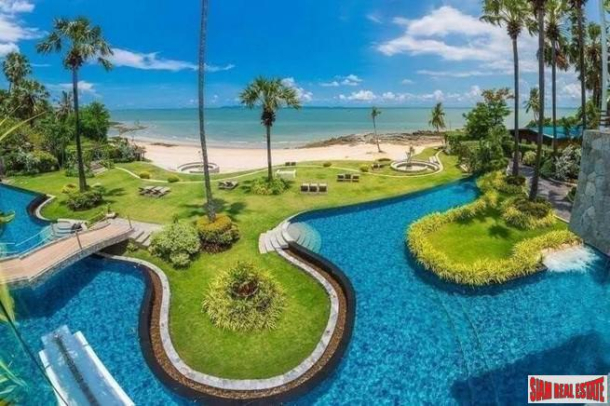New Luxuriouse Modern Highrise Condo on Wongamat-Absolute Beachfront on Wongamat Beach-2