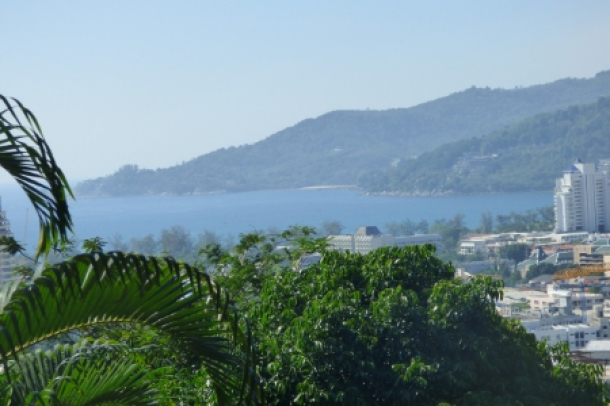 Luxury Villa for Holiday Rental with Sea Views and Infinity Edge Pool in Patong-14