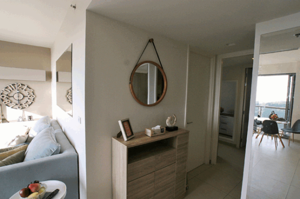 2 Bedroom Luxury Condo on The Base of Pratumnak Hills South Pattaya-10