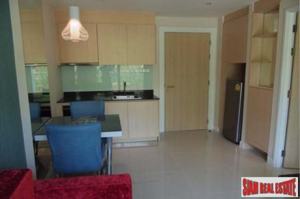 1 Bedroom Room Low Rise Luxurious Condo in A Resort Atmosphere Between South Pattaya and Jomtien-5