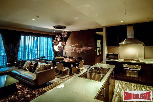 The Emporio Place | Luxury Living on Sukhumvit 24. 3bed/4bath with maid quarter-1
