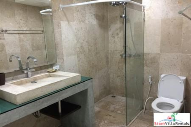 2 Bedroom 2 Bathroom (80sq.m.) Modern Residence With Beach Access - North Pattaya-8