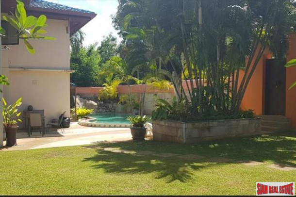 4 Bedrooms and 640 sqm Land Family Pool Villa for Rent in Rawai Phuket-21