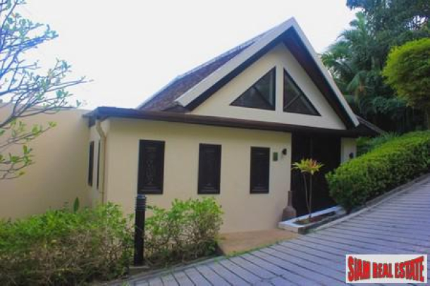 A Fantastic Spacious Pool Villa for Sale in a Great Rawai Location-14
